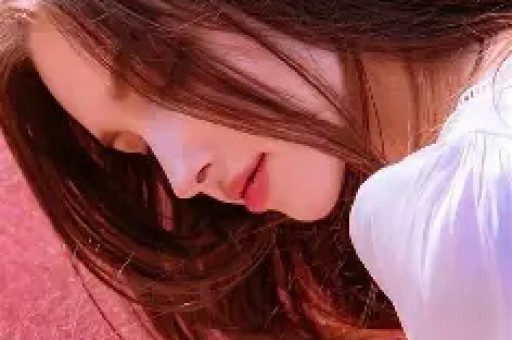 详细阅读:盘点范冰冰的风光落寞史和她背后的8个男人! 盘点范冰冰的风光落寞史和她背后的8个男人!