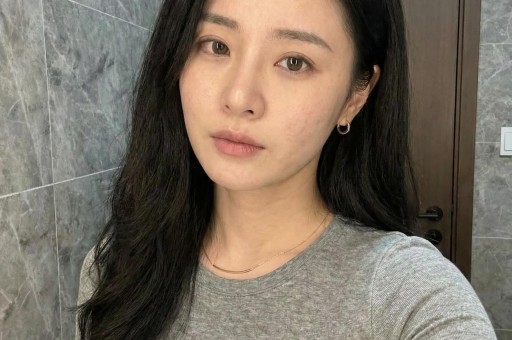 2025娱乐圈大瓜全复盘！滤镜碎了一地错过一个都算亏！